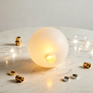 Customize Adjustable Height Hand Blown Clear Glass Sphere Pendant Lamp